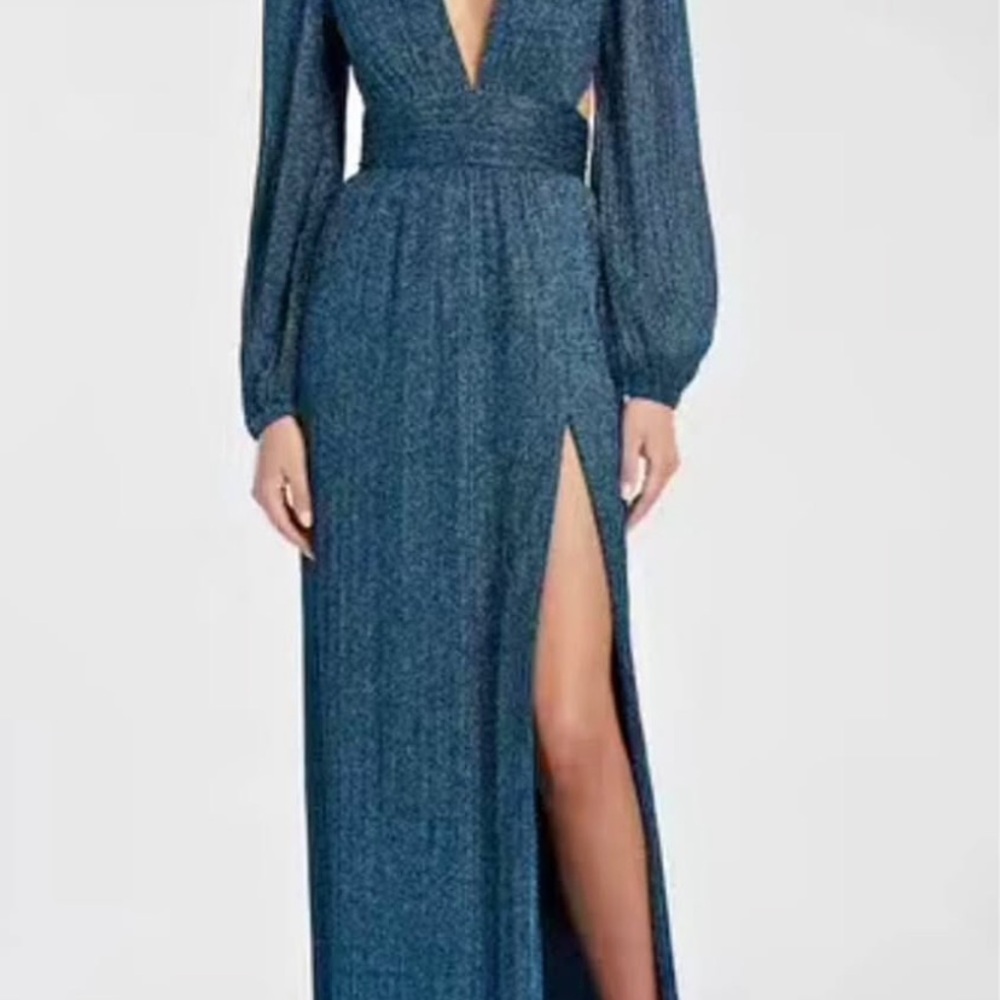 REBECCA VALLANCE JAGGER METALLIC LONG SLEEVE GOWN NAVY / BLUE